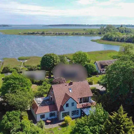 Διαμέρισμα Ruegenbrise-mit-seeblick-fewo-og *