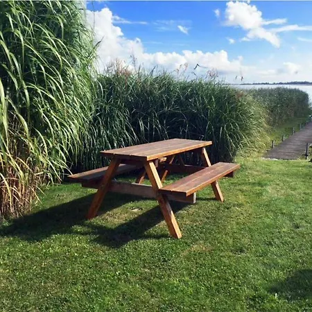 Ruegenbrise-mit-seeblick-fewo-og Διαμέρισμα Zudar