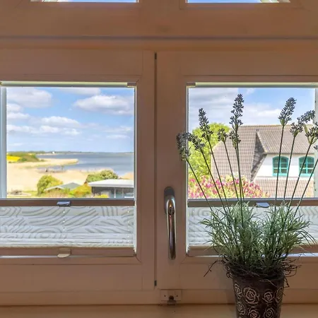 Ruegenbrise-mit-seeblick-fewo-og * Zudar